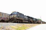 NS 4030 leads an empty coal train northbound